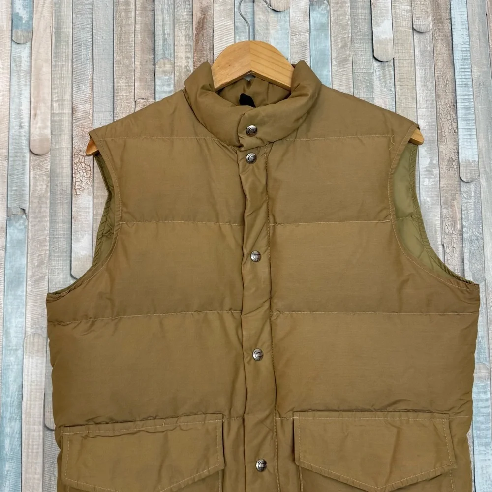 Woolrich M Vintage Down Filled Zip Up Puffer Vest Sleeveless Classic Utility Tan